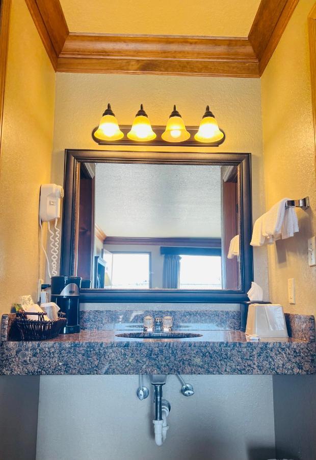 Cattle Country Lodge Stroud Екстериор снимка