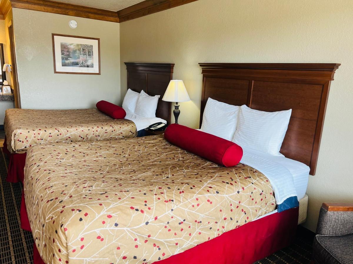 Cattle Country Lodge Stroud Екстериор снимка